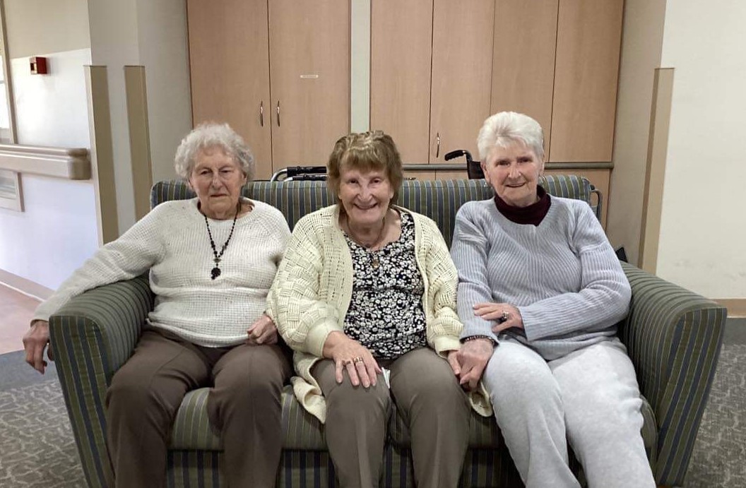 Linsell Lodge Ladies' Group Op-shopping Outings a Hit