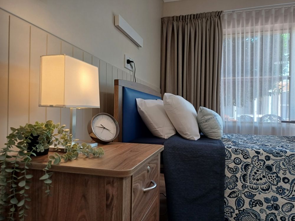 Furnished family room in Woodport Centre